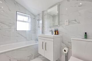 Private Studio in Chelmsford Work Ready - 2