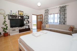 Resuli Apartments - 7
