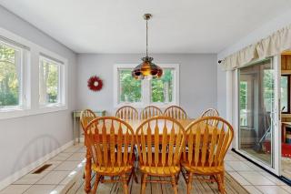 The Treehouse - Thompsonville - 8