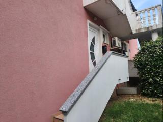 Apartment Nala Baska - 9