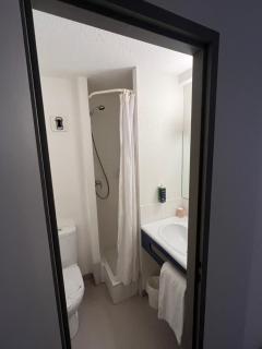 Brit Hotel Essentiel Millau - 5