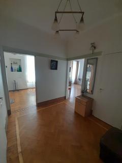 Apartment on Hretska 26/28 - 2