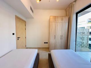 Exclusive Retreat and Spacious Unit in JVC - 1