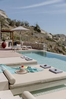 Zatrikion Santorini Villas - 3