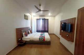 RROOMS Elite Hotel Global Luxury - Lucknow - 8