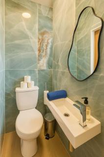 1 Bedroom Apartment for 2 in City Centre & ensuite - Cardiff - 2