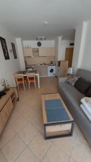 2 Room Apartment Royal Sun E24 with Poolview and big Balcony - 1