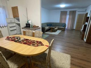 EDina Apartman - 3