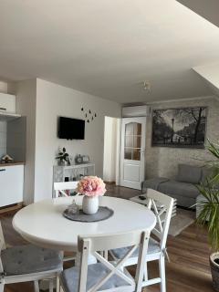 Apartmán pri parku - Seredʼ - 7