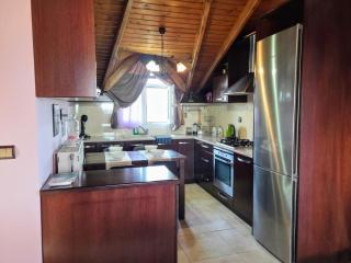 Attic Paradise - Flogita - 5