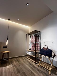 Χenion Inn - Athens Airport, Easy Check In Anytime - 3