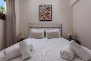 Antaeus Family villa with shared pool - Sani Beach - 4