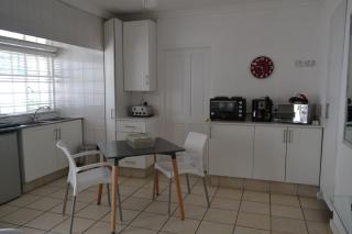 5 Woodmead Suites - Johannesburg - 6