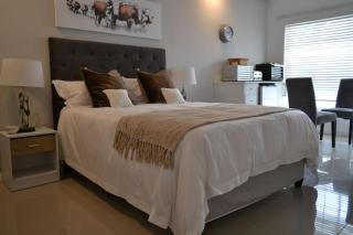 4 Woodmead Suites - Johannesburg - 6