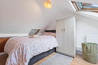 Spacious three bedroom apartment for family and individuals newly renovated with brand furnitures Strategically located at Cowley road oxford a walking distance to city centre - Oxford - 6