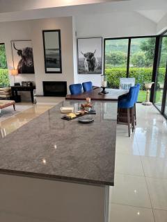 Rossbeigh Luxury Escape - 4