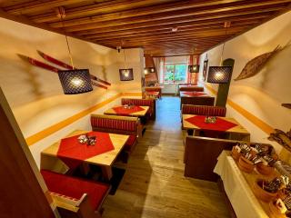 Hotel Restaurant Gasthof Michal - Gundersheim - 6
