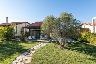 Serenity Villas, Nilie Hospitality MGMT - Kassandra - 8