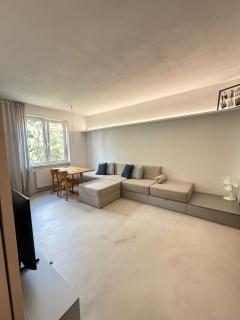 Central & Modern Apartment - 2
