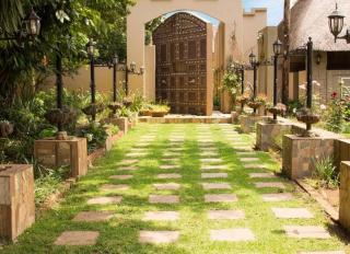 Shingwedzi Hotel - Benoni - 2