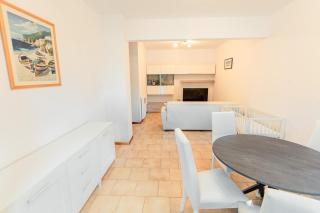 5 beds - 2 minutes from the sea with parking - 1