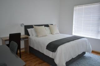 6 Kiaat Suites - Klerksdorp - 8
