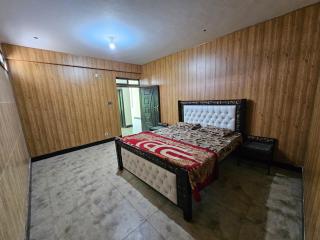 Peaceful Pines 5-Bed Villa - Khaira Gali - 7
