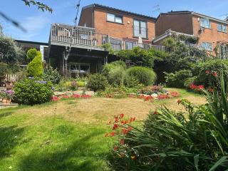 The Garden Apartment, Near Airport & City - Manchester - 2