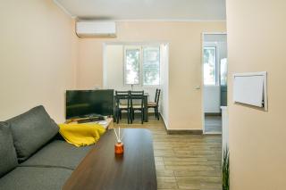 2BR Spacious Apartment - 6