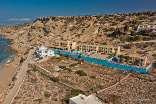 Sarris Hotel - - 4