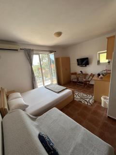 Apartman Buljarica,Bačvice sa bazenom - Petrovac na Moru - 6