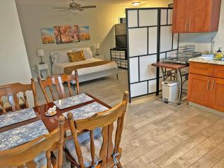 Comfort Suite Fort Myers - 15 Minutes from the Beach - Fort Myers - 5