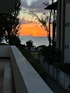 Flic en Flac Beachfront Apartment, KAZAFIBI - 3