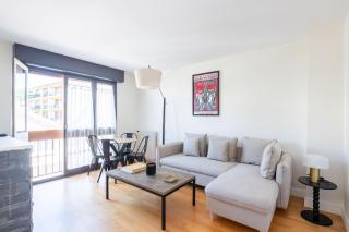 F2 moderne - 15 min Paris - Parking privé - 0