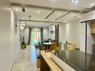 Modern 3-Bedroom Apartment - El Shorouk - Madinaty - 6