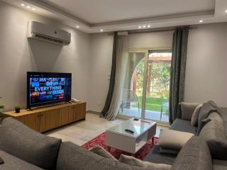Modern 3-Bedroom Apartment - El Shorouk - Madinaty - 2