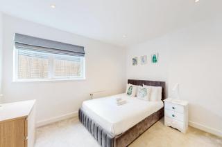 Family London Escape With Private Roof Top Terrace - 6