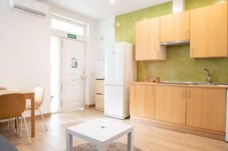 AH- IFEMA Smart Loft - Apartamento Renovado y Conectado - Madrid - 7