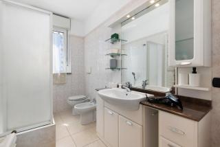 Elegant Terrace Flat Parking near Rho Fiera Mi - Milan - 5