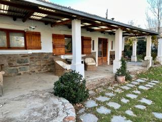 The Cottage - Nieu-Bethesda - 8