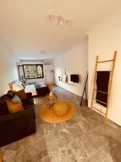 Noa Urban Retreat Apartment - Mytilini - 1