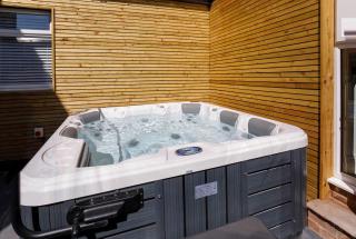 Walpole Retreat - Hot Tub, Games Room, Sleeps 4 - York - 7