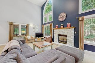 The Treehouse - Thompsonville - 3
