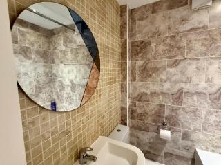 The Orange Suite, charming 2-bedrooms in Southport - 2