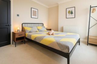 Central King Apartment with view of River - Cardiff - 6