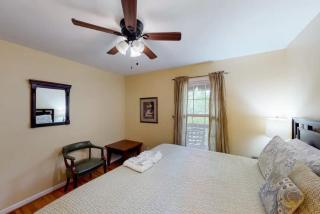 The Great Getaway at Cabins in the Clouds - Rising Fawn - 1