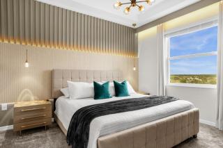 2 Bedrooms 2 Bathrooms Storey Lake 3151-404 - 5