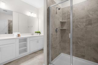 2 Bedrooms 2 Bathrooms Storey Lake 3151-404 - 1