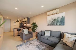 Next Avenue 702 - Apt with balcony and AC/Poblado - 0