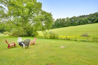 Country Lane Cottage- privacy & quiet neighborhood - 7